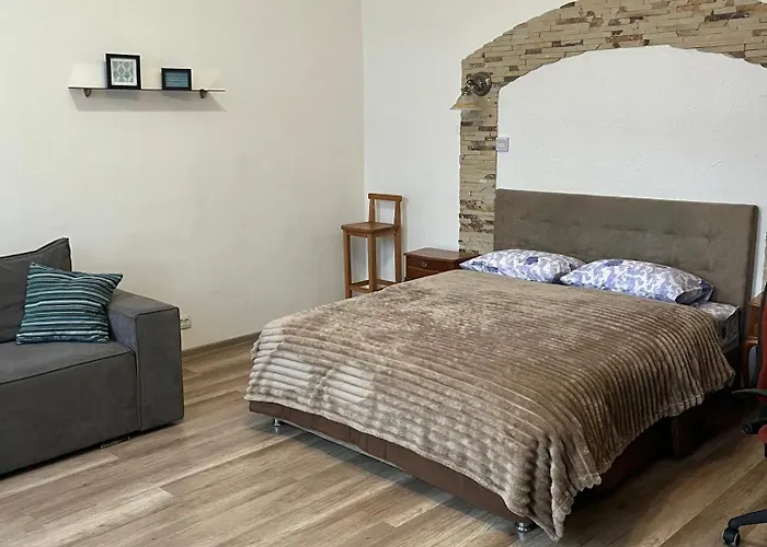 On Kulisha Street Near The Opera House Lägenhet Lviv